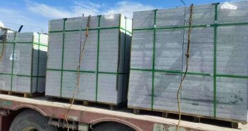 吉林省 芝麻白花岗岩地铺石装车日常