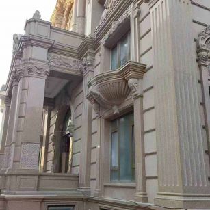 吉林省 黄金麻花岗岩光面别墅外墙干挂施工完成