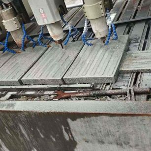 吉林省 芝麻白花岗岩荔枝面盲道雕刻