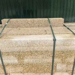 吉林省 黄金麻花岗岩石材机切面栏杆料半成品