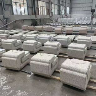 吉林省 白麻花岗岩异形加工-石凳，坐凳