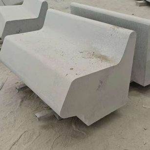 吉林省 芝麻白花岗岩异形坐凳，石凳