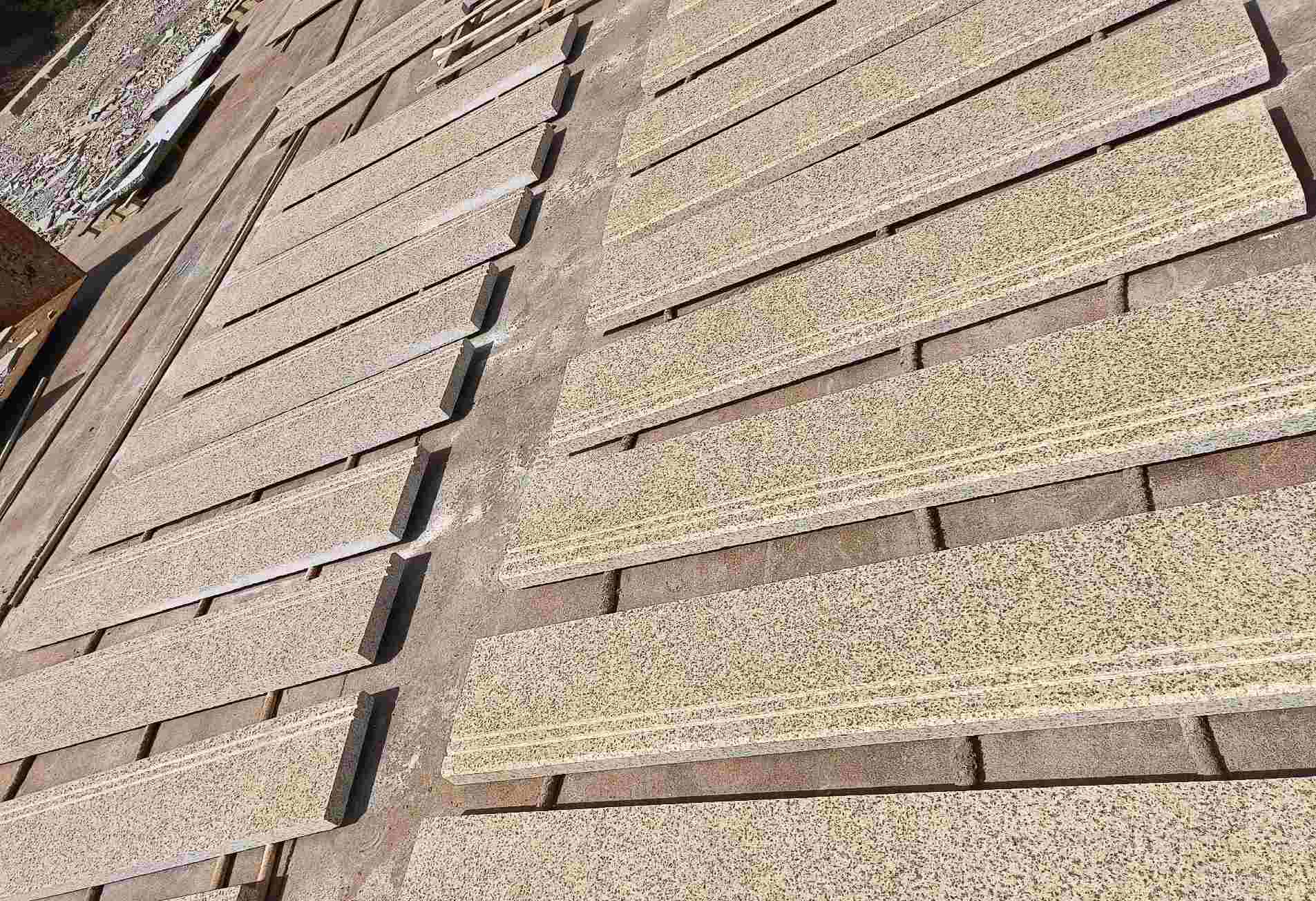 吉林省 黄金麻花岗岩光面楼梯踏步