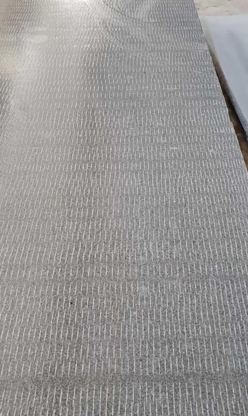 吉林省 芝麻灰花岗岩斧剁面，刀斩面