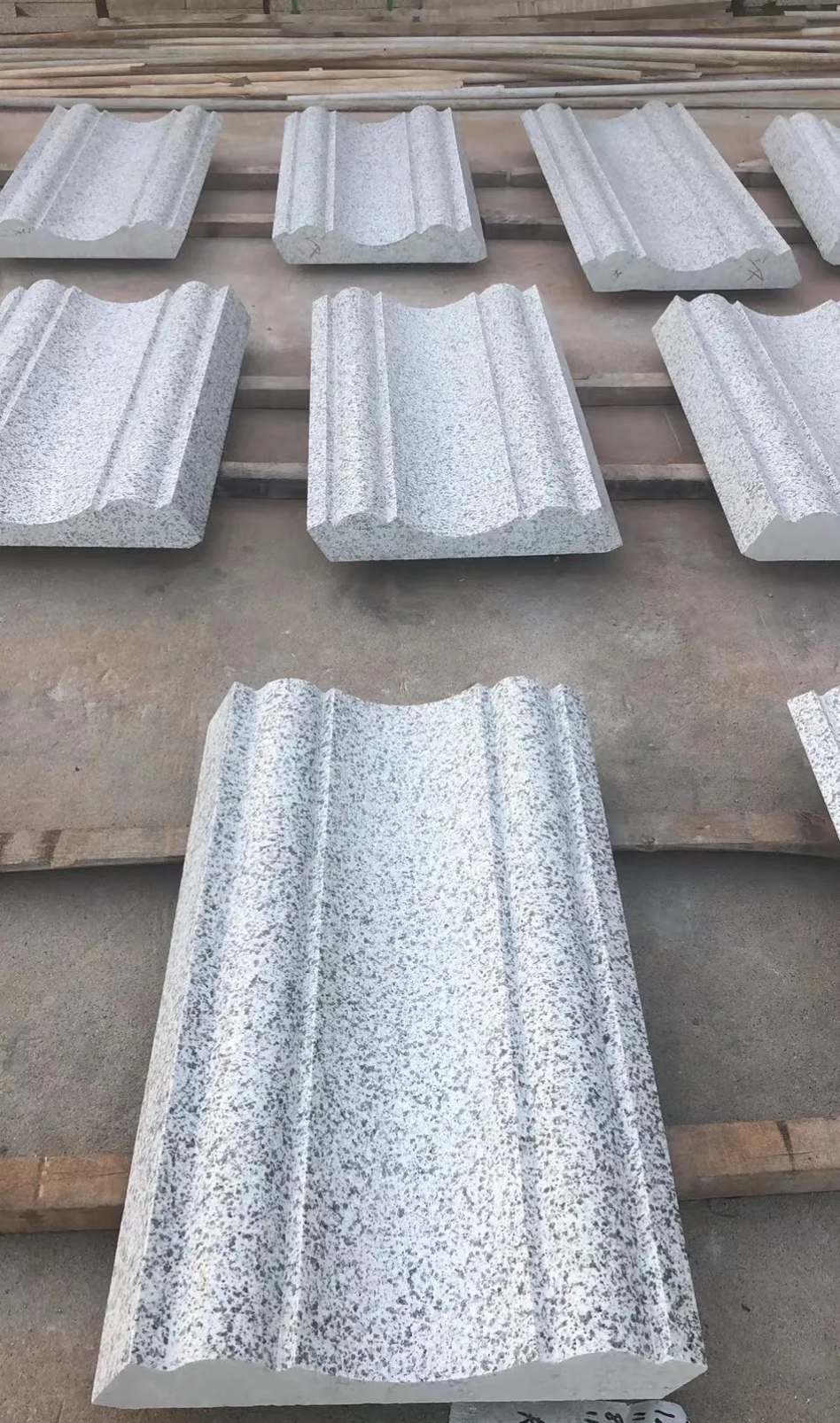 吉林省 白麻花岗岩光面别墅线条