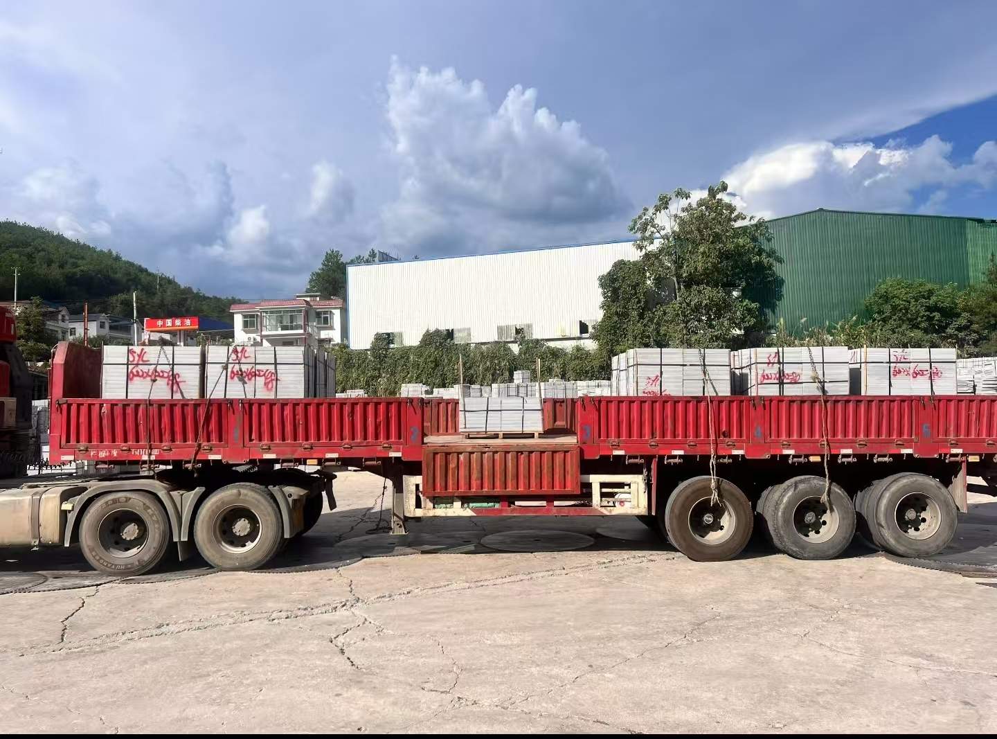 吉林省 芝麻灰花岗岩地铺石出货日常